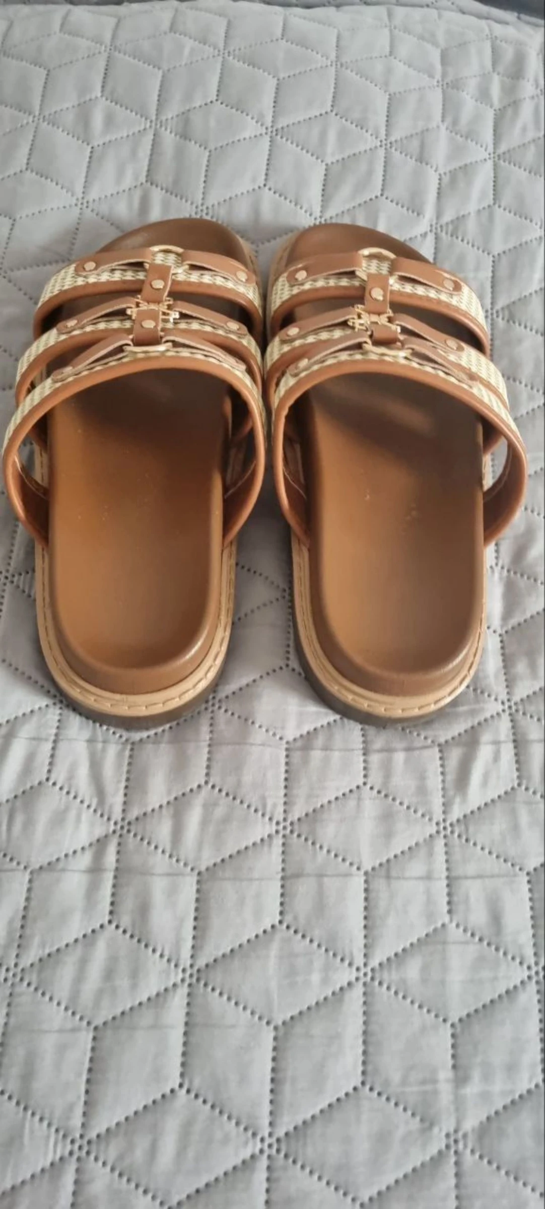 Sandalias / Pantuflas con triple correa estilo Celine elegantes talla 37 (como nuevas) – photo 6